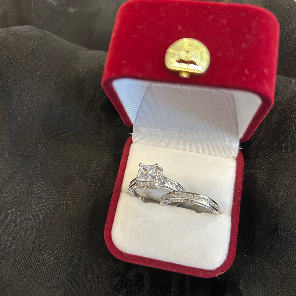 Silver And White Sapphire Women's Ring Set